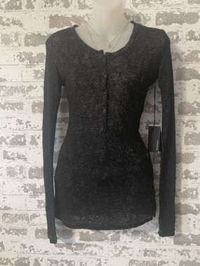 Rails Sheer Henley Top Small NWT Black Lightweight Knit Long Sleeve Fitted